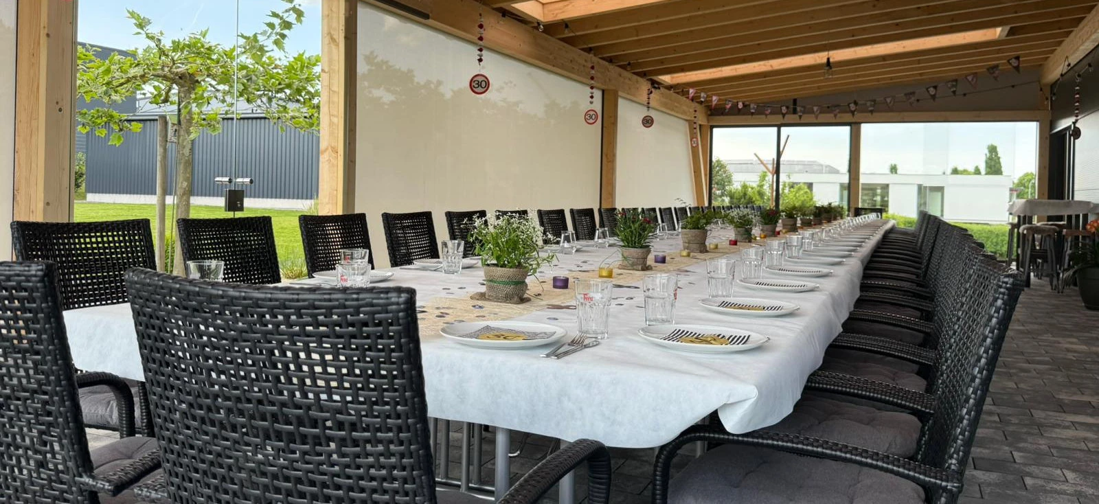 Sommer- / Wingergarten der 1a EVENTMEILE bietet Platz für 100 Gäste